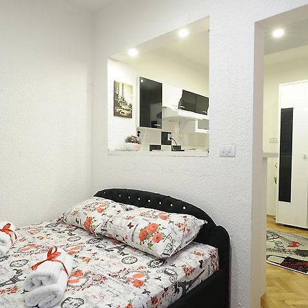 Apartment Rinaldi 贝尔格莱德 外观 照片